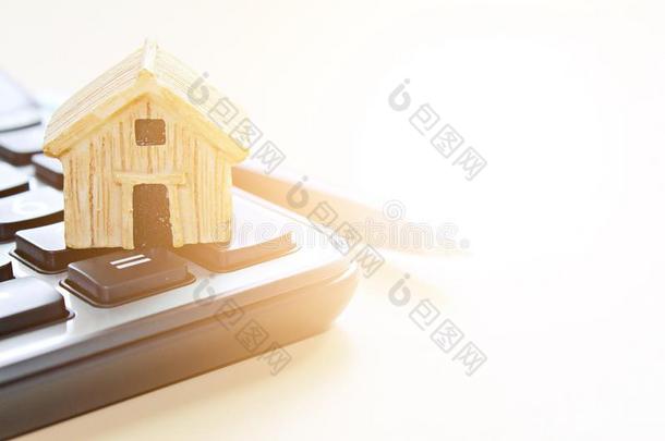 木材房屋模型向计算器