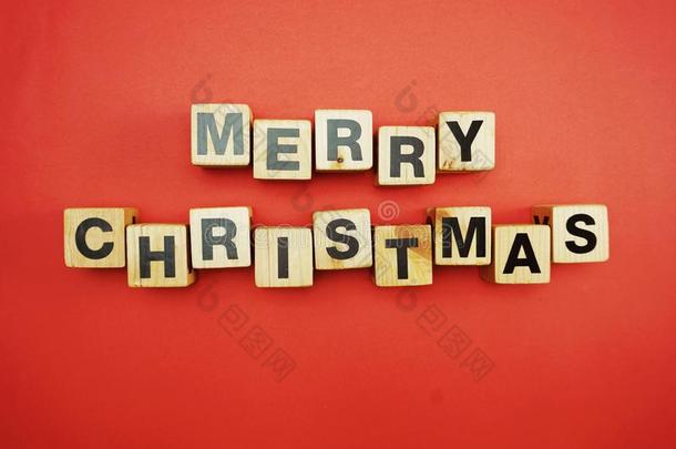 愉快的圣诞节字母表信向红色的背景