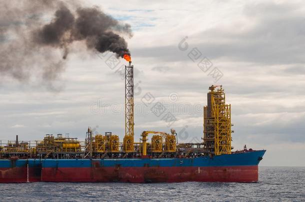 浮式生产储卸油装置油船桅的装置容器和气体闪耀