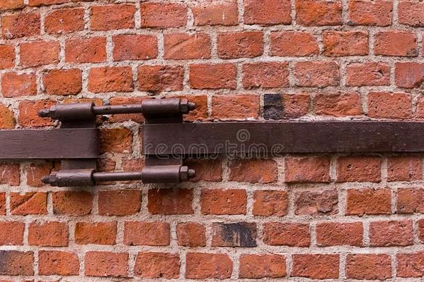 砖墙小的正方形石头金属盘子冗长的文章保护ArmyGeneralandAdministrativeInstructions部队常务
