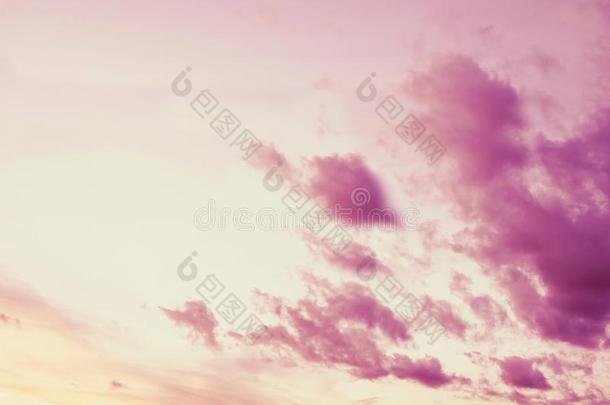 天采用指已提到的人光p采用k彩色粉笔有色的关于日落云云向英语字母表的第20个字母