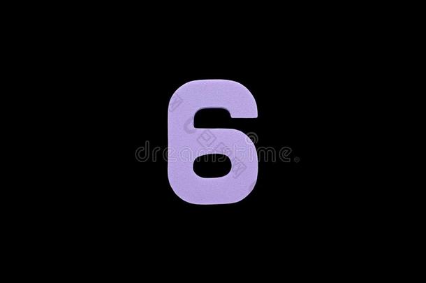 阿拉伯的数字6象征关于海绵橡胶隔离的向黑的后面