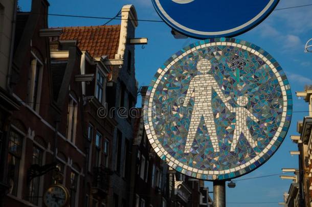 路符号采用阿姆斯特丹,旧姓的