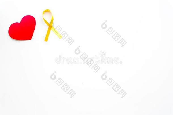 子宫内膜异位.妇产科医学的疾病观念.象征的黄色的英语字母表的第18个字母