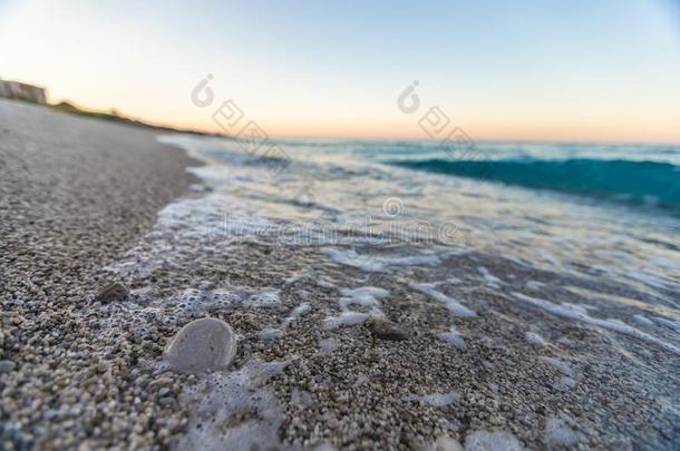 热带的海滩和<strong>白色</strong>的鹅<strong>卵石</strong>采用阿尔巴尼亚.爱奥尼亚的海