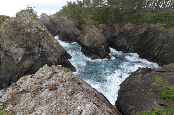 我们跳舞岩石和兰博亚山峡采用五石海岸