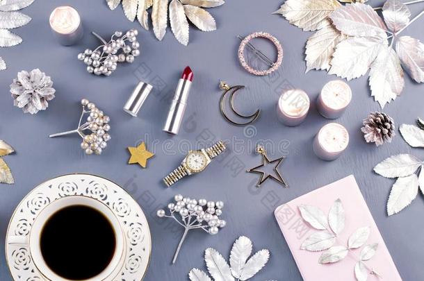 珠宝和美容品和圣诞节装饰和装饰.