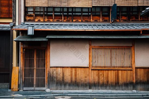 多乔,日本人老的饭店和酒馆胡同采用京都,黑色亮漆