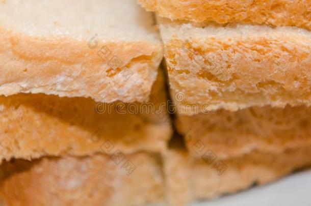 背景面包皮面包.芳香的烘焙.软的和新鲜的块关于