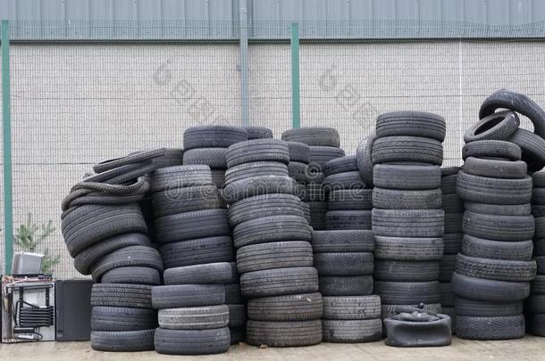 汽车轮胎堆积再循环场地环境老的用过的橡胶