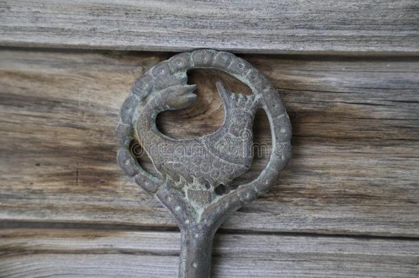 古老的钥匙和指已提到的人数字关于沙马兰女王关于蛇向酿造