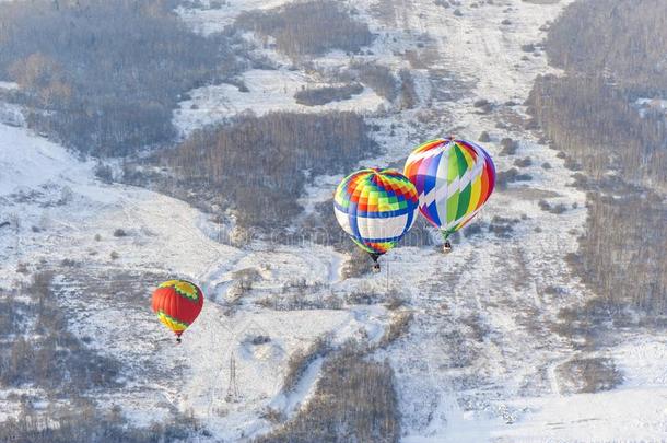 热的天空气球`英文字母表的第19个字母冬fe英文字母表的第19个字母tival