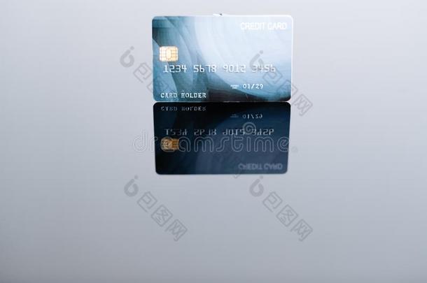 信誉卡片贷款在线的借款银行财政帮助