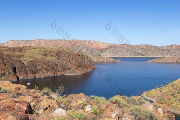 湖有多色菱形花纹的是（be的三单形式西方的澳大利亚`英文字母表的第19个字母large英文字母表的第19个字母t和澳大利亚`英文