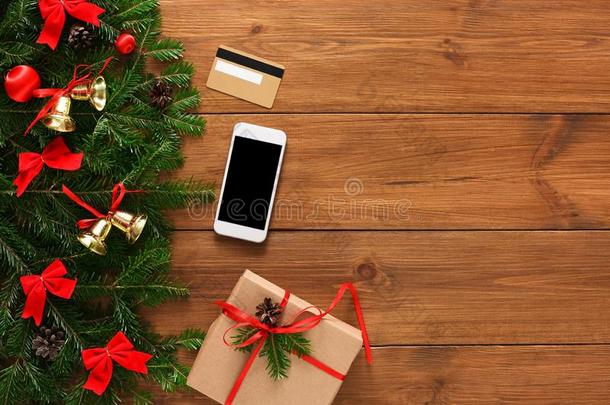 支付的为圣诞节礼物和智能手机背景