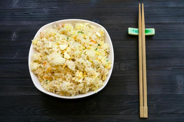 顶看法关于serve的过去式喝醉了的稻和筷子