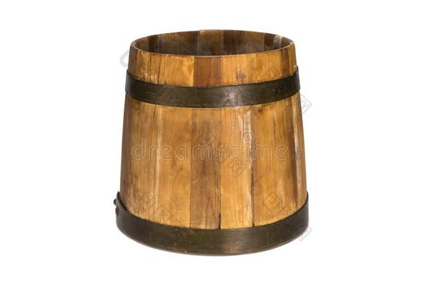 老的传统的木制的马克杯前面看法