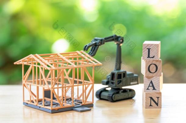 建筑物工人一模型房屋模型是（be的三单形式放置和木材单词