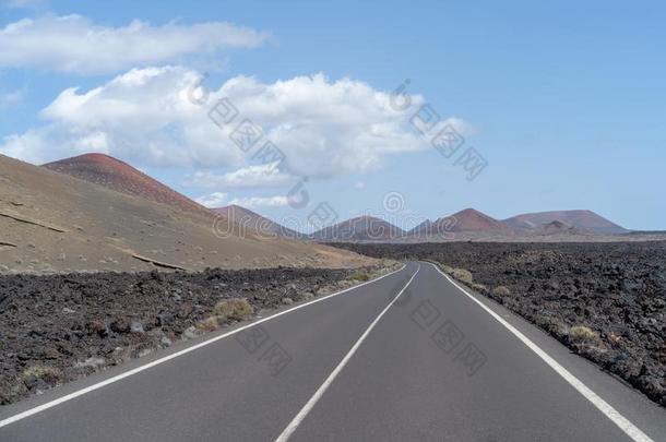 路人行横道火山的地形,兰萨罗特岛岛,金丝雀