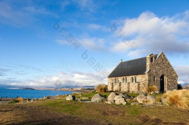 新的西兰岛湖面看法教堂