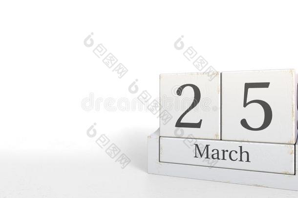 立方形日历给看前进25日期.3英语字母表中的第四个字母翻译