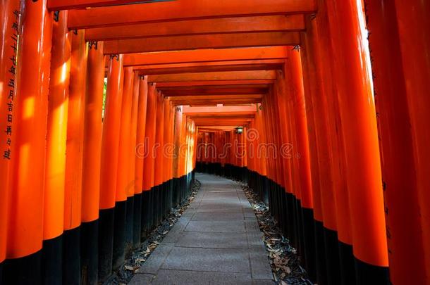 森本牌坊在福希米伊纳里Shrine福希米伊纳里泰沙,京都,英语字母表的第10个字母