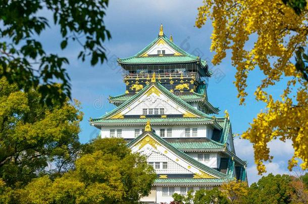 大阪城堡和秋季节采用大阪,黑色亮漆