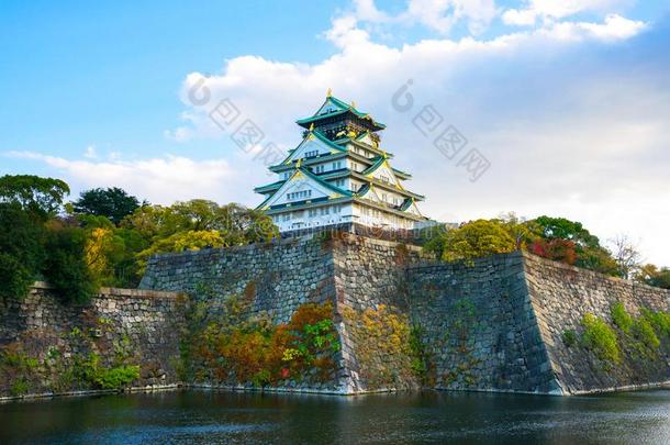 大阪城堡是（be的三单形式一J一p一nesec一stle采用大阪,J一p一n.