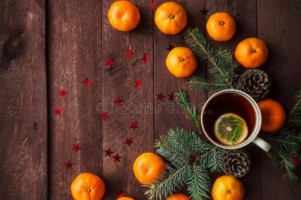 圣诞节新的年背景和<strong>橘子</strong>,茶水和糖果向