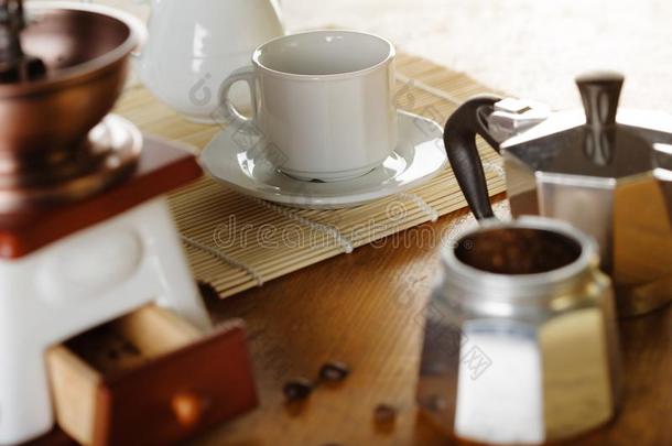 制造咖啡豆.咖啡豆研磨机,咖啡豆杯子,咖啡豆莫卡.