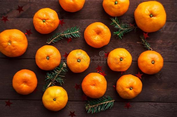 圣诞节新的年背景和<strong>橘子</strong>.冬仍.自己