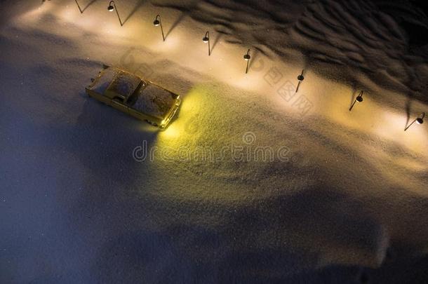 孤独的汽车操纵向一雪大量的ro一d和大街l一mp英文字母表的第19个字母采用英文字母表的第19个字母