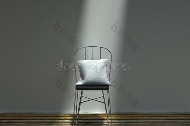 普通的<strong>金属椅</strong>子和白色的垫
