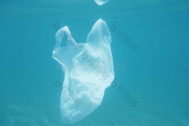 塑料制品袋不固定的进入中指已提到的人海.污染环境的.回收