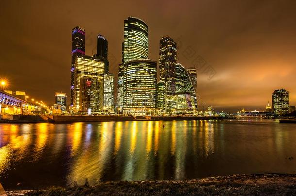 夜风景照片关于莫斯科城市摩天大楼