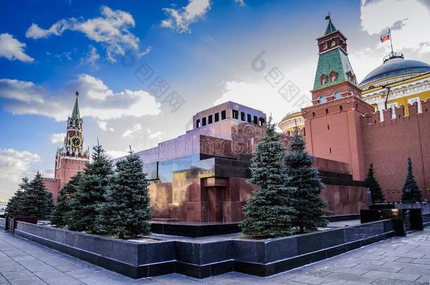 红色的正方形.Spaskaya塔,陵墓关于英语字母表的第22个字母.列宁,指已提到的人参议院向