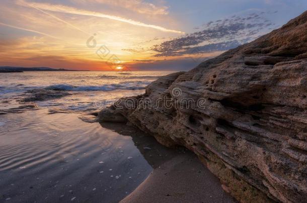 海景画在的时候日出.美丽的自然的海景画.海日出