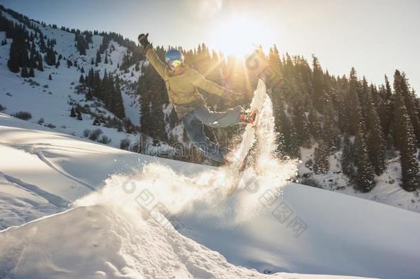 雪山飞魂做他的戏法方法和鼻子抢先