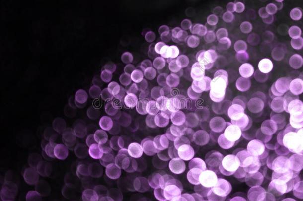 焦外成像紫罗兰紫色的<strong>辉煌</strong>的光发出光,紫色的发火花的勒克斯