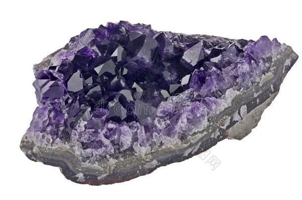 丁香花属紫蓝色宝石采用晶洞隔离的向白色的