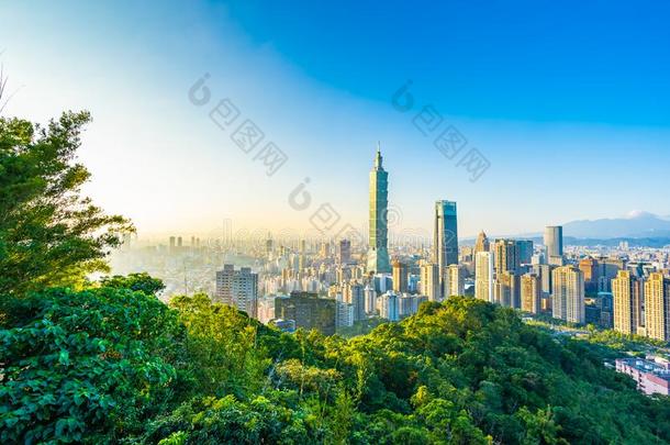 美丽的风景和城市风光照片关于台北101建筑物和综合症状