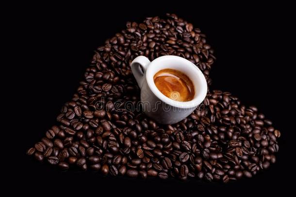 咖啡豆心和浓咖啡