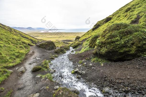 美丽的粗糙的风景关于斯奈费尔斯尼斯半岛,冰岛