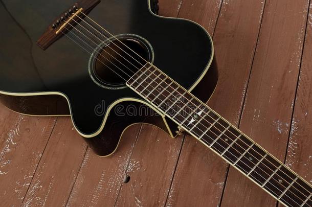 音乐的仪器-碎片棕色的下摆圆角的听觉的吉他木材