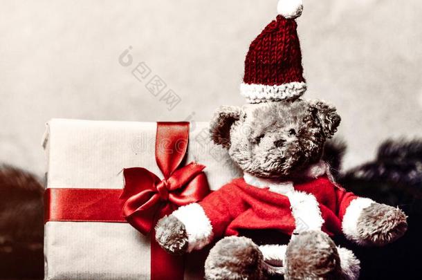 <strong>圣诞节</strong>赠品和<strong>蝴蝶结</strong>和妇女连衫衬裤熊玩具
