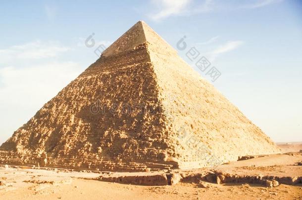吸引关于<strong>埃及</strong>.金字塔,浮筒和毁坏