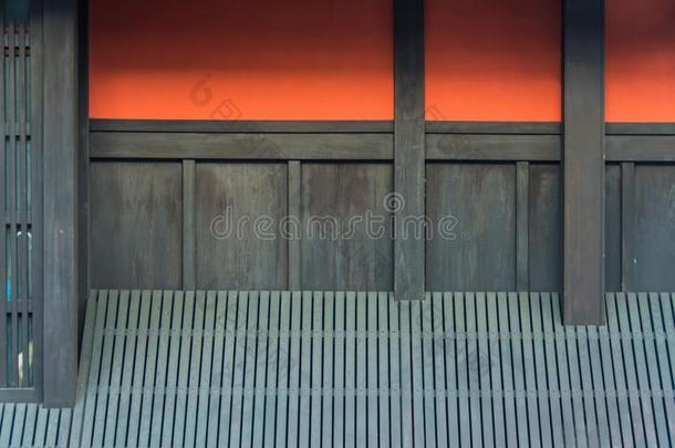 红色的墙采用引力场量子咏叹调采用京都