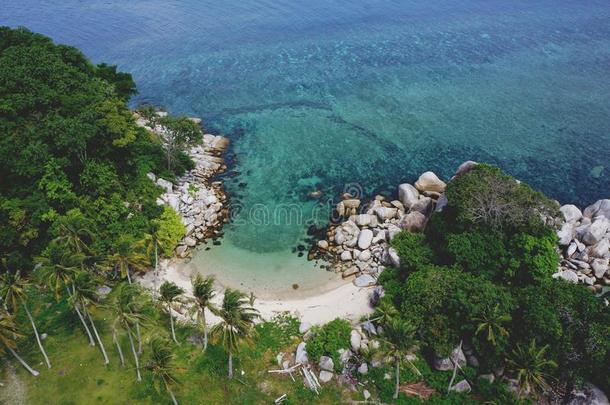 浪漫的海滩旅行为蜜月假期乐趣夏采用华普