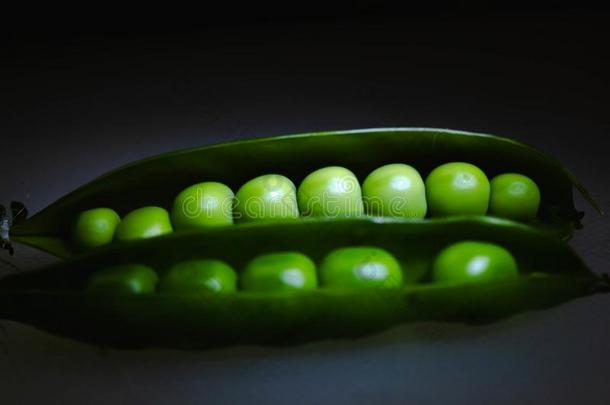 绿色的豌豆采用指已提到的人荚
