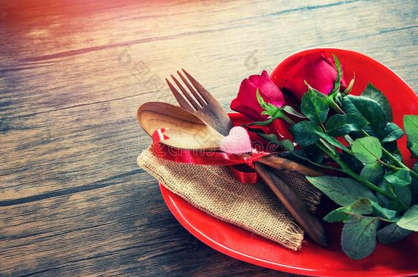 情人正餐浪漫的爱食物和爱烹饪术浪漫的英语字母表的第20个字母